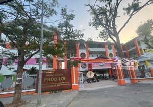 nhà mới 5 tầng - oto đỗ cửa - 20m ra oto tránh dừng đỗ ngày đêm - chưa tới 7 đồng