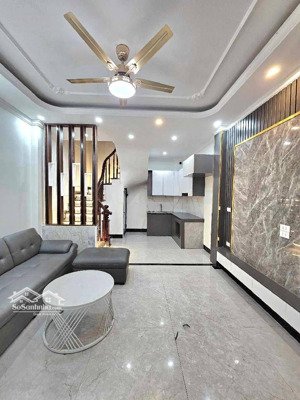 bán nhà 5 tầng thanh am,32m_mt4m, 3 ngủ ,phun nội thất,gần ô tô, 5xty