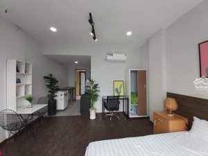 căn hộ studio ban công cửa sổ lớn siêu thoáng máy giặt riêng