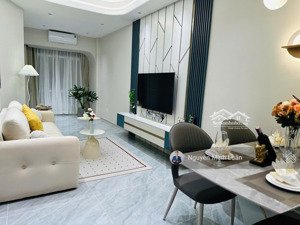 bán căn hộ chung cư sky garden phú mỹ hưng quận 7 giá tốt sổ hồng riêng. lh mr.luân
