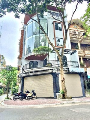 lô góc hoàng cầu, kd, ô tô tránh, gara, mặt tiền khủng, nội thất xịn, 108m2*5t thang máy