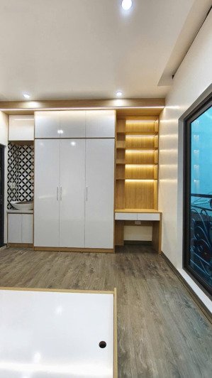 chỉ 5.3 tỷ nhà mới 4 tầng, phân lô, ô tô chạy quanh phố bế văn đàn, ngô thì nhậm, hà đông. sổ đỏ cc