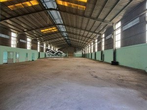 cho thuê kho xưởng 2.000m² tại cụm cn bến lức , tây ninh, xe container vào tận nơi