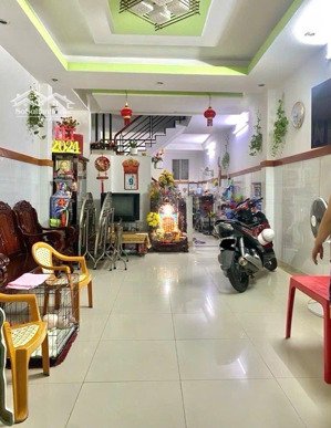 bán nhà đẹp 4 tầng phạm thế hiển, q8 ô tô đỗ cửa + diện tích: 64m ngang vuông vức