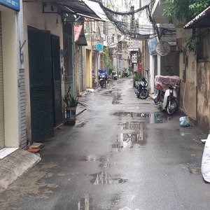 cần bán nhà văn phú hàng hiếm dt28m2,5 tầng,giá chỉ còn 5,9 tỷ