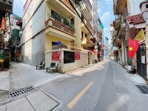 tìm đâu căn nhà chưa đến 200tr/m ngõ nông bây giờ ạ