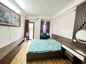 bán gấp nhà ở 5 tầng, 4pn ở gần hồ phú mỹ, 33m2, ngõ ô tô, 6.7 tỷ