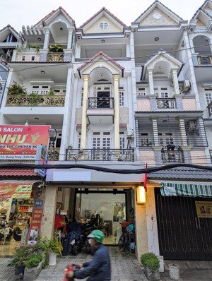 mặt tiền kinh doanh - bán nhà gò vấp - quang trung p14 - giá tốt chỉ 10,2 tỷ