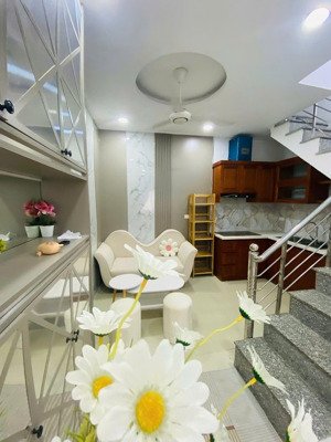 siêu phẩm phố - xã đàn đống đa (dt 25mx4) - 50m ra phố full nội thất giá 4,2 tỷ