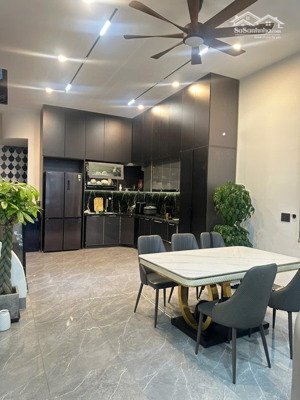 bán nhà sổ thổ cư hoàn công (135m2) mặt tiền đường kinh doanh gần vincom gia 6,6tỷ lh 