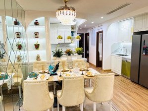 nhà đẹp. cho thuê căn hộ imperia garden. dt 90m2. 3 phòng ngủ 2wc. full đồ đạc. giá 19 triệu/tháng