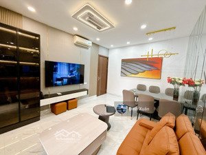 cần bán gấp nhà tập thể quan nhân- sử dụng 65m-sổ to 51m- căn góc- 2 ngủ- siêu thoáng- chỉ 4 tỷ