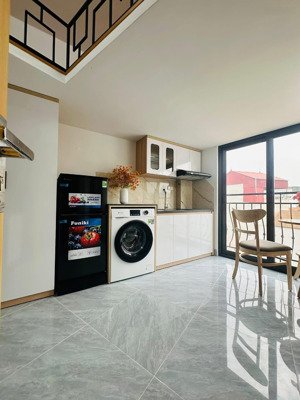 bán nhà trung kính-hạ yên quyết, 25m ra phố, xây toà ccmn cực đẹp: 81m2, mt 6m, đất vuông đẹp