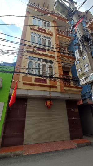 nhỉnh 12 tỷ, 52m2, mt 5m,4 tầng, 4 phòng ngủ, full nội thất, nhà phố, ngõ thông, ô tô đỗ c ổng