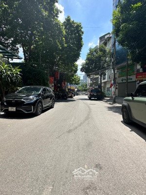 phân lô 3 phạm tuấn tài, 7 tầng thang máy, 3 ô tô tránh, vỉa hè rộng, 55m2 mt 5m nhỉnh 20 tỷ