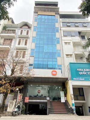 Cho thuê văn phòng FULL nội thất, diện tích 70m2 chia sẵn phòng ban tại mặt phố Thọ Tháp, Cầu Giấy. Có chỗ để oto miễn phí