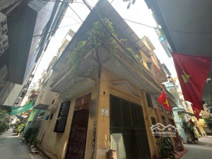 bán gấp nhà lô góc phân lô cán bộ ngô quyền hà đông, diện tích 46,4m - 3 tầng - mặt tiền 5.95m.