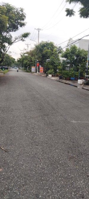 bán gấp đất ở nguyễn văn tạo, long thới, nhà bè, hcm giá siêu hời 8,2 tỷ, 200m2