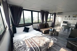 mặt phố nguyễn thái học, 88m, 18 phòng, thang máy, vỉa hè, ô tô dừng đỗ, sổ vuông, mặt tiền rộng