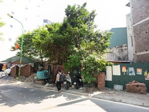 hiếm! bán 79m2 trần khát chân nở hậu, giá chỉ 155tr/m2 hợp xây xây ở chung cư mini