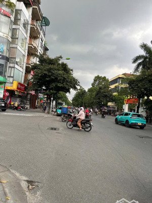 chỉ 12 tỷ mặt phố kinh doanh sầm uất trung tâm quận hai bà trưng hà nội dt 31 m 2 tầng lh:096451998