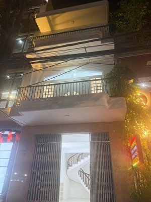 bán nhà 3 tầng mặt tiền tại núi thành, hải châu, đà nẵng, 14,5 tỷ- 94,1m2 sổ riêng lâu dài