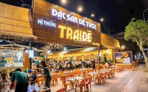 cực chất-nhà mặt phố hoàng quốc việt, mt 13m, dt 280m2 cho thuê với siêu nhiều tiện ích-giá cực tốt