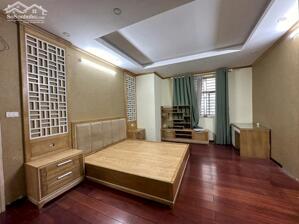 cho thuê chung cư Licogi 13 Khuất Duy Tiến, 135m, 3 phòng ngủ, đồ cơ bản