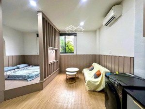 siêu phẩm studio vintage view cây xanh cực chill gần quận 1 giá cực tốt