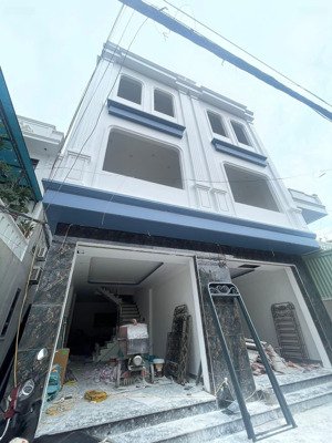 bán 2 căn nhà 3 tầng xây mới tại phủ thượng đoạn đông hải.42m2 ngõ ô tô đỗ ngày đêm sát giá 2,68 tỷ