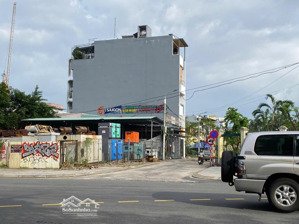 đất đẹp - xây toà căn hộ - vp đất 4,5x18m 81m2 đ. lộ giới 5,5 mét hướng đông, giá lh 