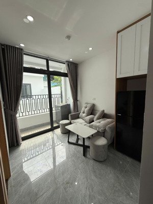 cho thuê cc mini 2 ngủ 1 khách tại ngõ 235, yên hòa, cầu giấy, hà nội, 8,7 triệu, 40 m2