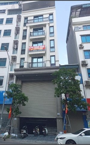cho thuê tòa nhà 8 tầng gần ga hà đông, dt : 100m x 8tầng, mặt tiền : 10m, 24 phòng khép kín