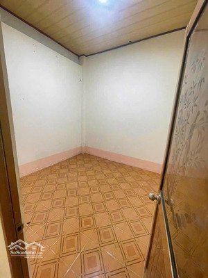 bán nhà sổ thổ cư nhà cấp 4 đường nhựa 5m cách đường 5 phan trung 300m, gia 4,35 tỷ, lh 