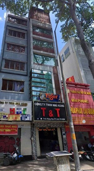 cho thuê tòa nhà mặt tiền đường trần hưng đạo, phường 1, quận 5 diện tích 81m2 trệt 5 lầu giá 65tr