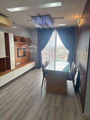 bán căn hộ 2pn, 2wc, 75m2 ở the harmona, tân bình