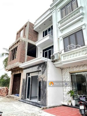 còn duy nhất 1 căn 3 tầng độc lập tại quỳnh hoàng nam sơn giá chỉ 2 tỷ 100tr