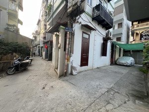 ô tô đỗ cổng - dân xây - gần chợ, trường học - cạnh kđt hinode , vành đai 3.5