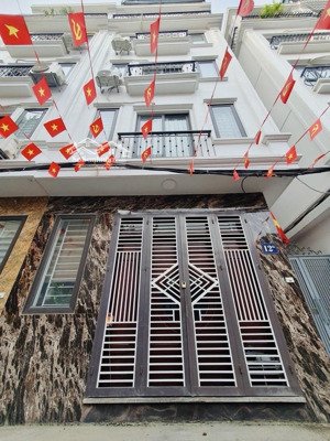 bán nhà siêu phẩm hồ tây adv, nội thất cực đẹp tiền tỷ, 10m oto, ngõ 3m, cực mát 9.1 tỷ 