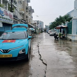 6 tỷ 900 thương lượng, bán nhà ngon 4 tầng, đường 6 mét, diện tích : ngan 4 mét - dài 18 mét.