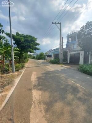Lô đất mặt tiền Bình Nhâm 07, Thuận An. Cách nhà hàng Dìn Ký 2 chỉ 300m