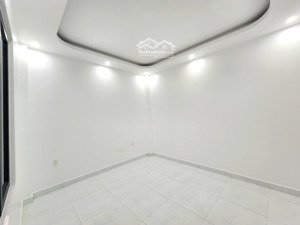 bán nhà phố lạch tray nam pháp xây mới.