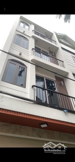 siêu phẩm kim chung thiết kế châu âu- ô tô vào nhà- gần vành đai 3.5- 4 tầng view đẹp