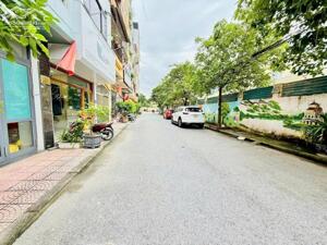 Bán nhà phố Lê Trọng Tấn 47m2, 4 tầng 3 ô tô tránh đỗ giá 17.8 tỷ hiếm Thanh Xuân