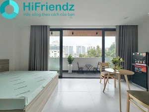 căn hộ mới toanh có chỗ đậu ô tô, máy giặt riêng