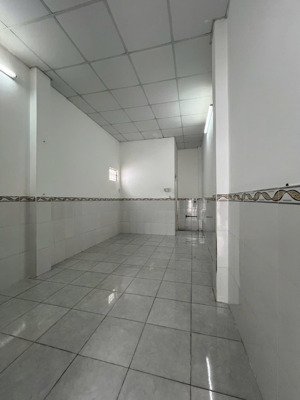 nhà hẻm ba gác thông - đường 3/2, p8. q.10 dt 3 x10 m, 3 tầng, giá 5.25 tỷ tl