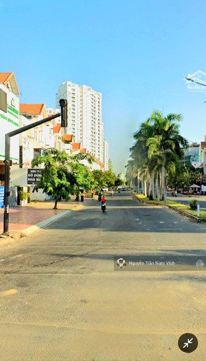 bán nhà quận 7,ô tô đỗ cửa chỉ 5 tỷ. thông khu him lam lotte. đường trần xuân soạn f. tân hưng, hcm