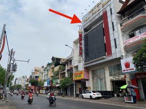 ngộp bank! bán nhà mặt tiền võ thị sáu, quận 1, dt 6.5x18m, 4 tầng, hdt 120 triệu/tháng, giá 31 tỷ
