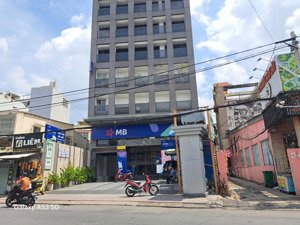 bán nhà cấp 4 mặt tiền lê quang định 12x29m(350m2), khu vực được xây hầm 7 tầng. giá bán 89 tỷ