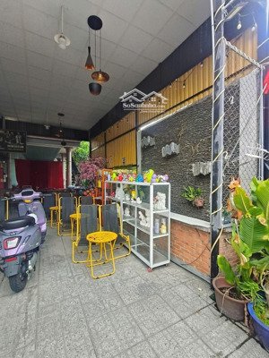 bán gấp đất tặng nhà phú mỹ tdm, giá chỉ 9 tỷ 990 mặt tiền kinh doanh dx031, 12x41mm